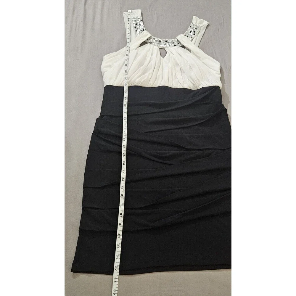 City Studio Women XL Black White Colorblock Haltered Tiered Cocktail Party Dress